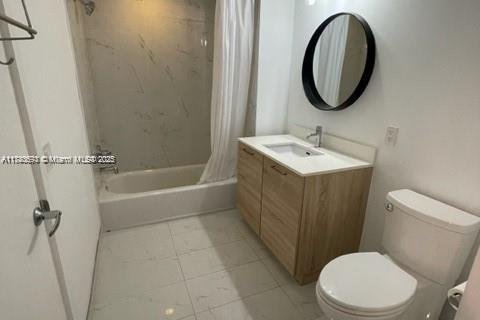 Condo in North Miami Beach, Florida, 2 bedrooms  № 1712142 - photo 18