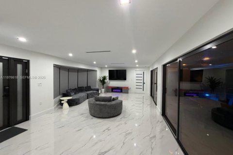 House in Punta Gorda, Florida 3 bedrooms № 2041059 - photo 18