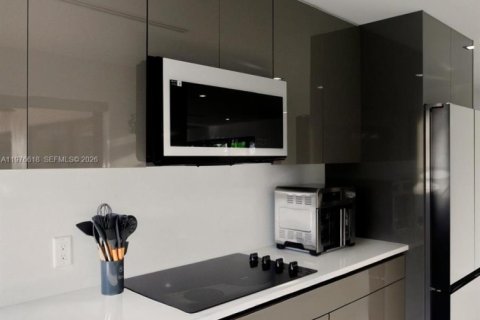 House in Punta Gorda, Florida 3 bedrooms № 2041059 - photo 13