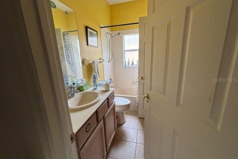 Casa en venta en Kissimmee, Florida, 3 dormitorios, 165.92 m2 № 1919558 - foto 7