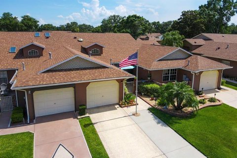House in Leesburg, Florida 2 bedrooms, 104.05 sq.m. № 1790059 - photo 3
