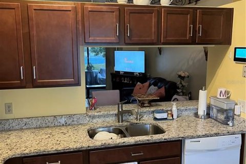 Dúplex en venta en Orlando, Florida, 2 dormitorios, 79.71 m2 № 1649137 - foto 5