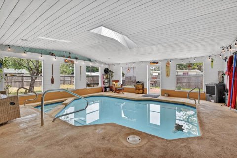 Villa ou maison à vendre à Edgewater, Floride: 4 chambres, 177.44 m2 № 2148601 - photo 3