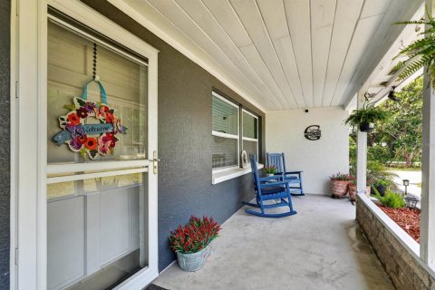 Villa ou maison à vendre à Edgewater, Floride: 4 chambres, 177.44 m2 № 2148601 - photo 5