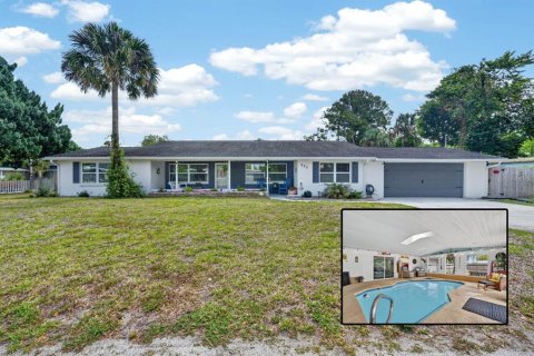 Villa ou maison à Edgewater, Floride 4 chambres, 177.44 m2 № 2148601