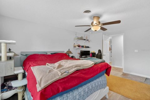 Villa ou maison à vendre à Edgewater, Floride: 4 chambres, 177.44 m2 № 2148601 - photo 25