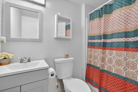 Villa ou maison à vendre à Edgewater, Floride: 4 chambres, 177.44 m2 № 2148601 - photo 27