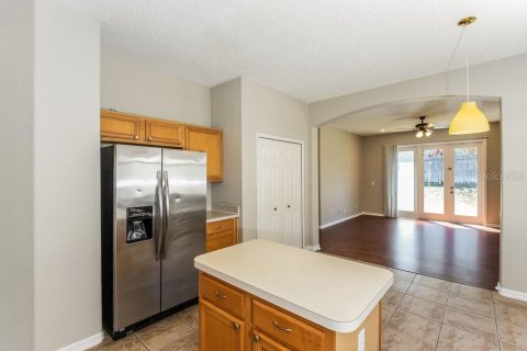 Casa en alquiler en Orlando, Florida, 4 dormitorios, 183.2 m2 № 1914520 - foto 6