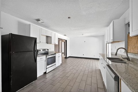 Casa en venta en Orlando, Florida, 3 dormitorios, 112.88 m2 № 1906163 - foto 12