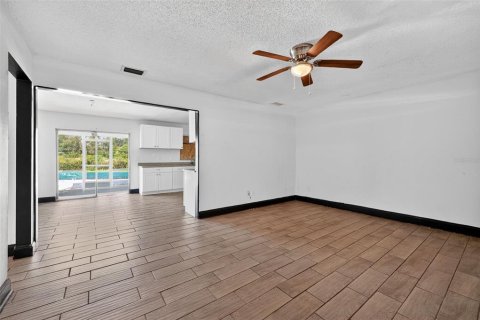 Casa en venta en Orlando, Florida, 3 dormitorios, 112.88 m2 № 1906163 - foto 6