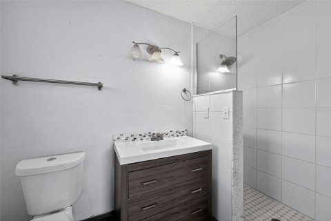 Casa en venta en Orlando, Florida, 3 dormitorios, 112.88 m2 № 1906163 - foto 15