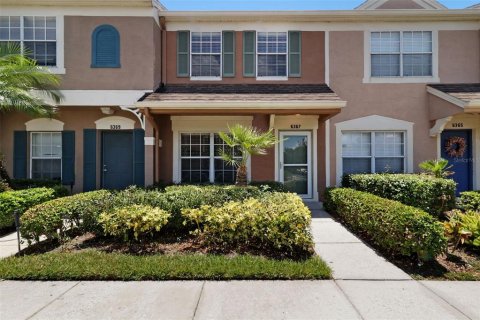 Touwnhouse à Tampa, Floride 2 chambres, 110 m2 № 2092189