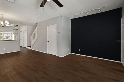 Touwnhouse à louer à Tampa, Floride: 2 chambres, 110 m2 № 2092189 - photo 12