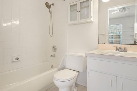 Touwnhouse à louer à Tampa, Floride: 2 chambres, 110 m2 № 2092189 - photo 29