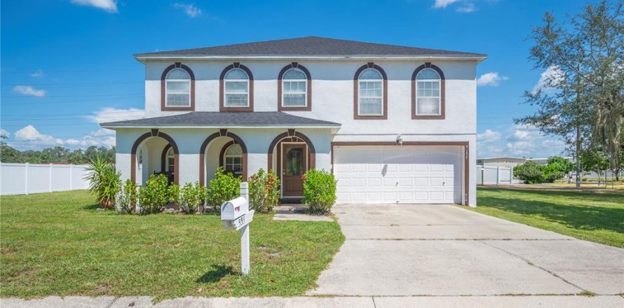 Casa en Lakeland, Florida 4 dormitorios, 282.24 m2 № 1904363
