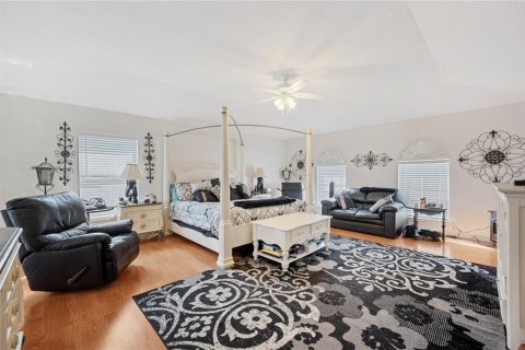 Casa en venta en Lakeland, Florida, 4 dormitorios, 282.24 m2 № 1904363 - foto 28