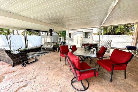 Villa ou maison à vendre à Miami, Floride: 3 chambres, 146.69 m2 № 1981254 - photo 8