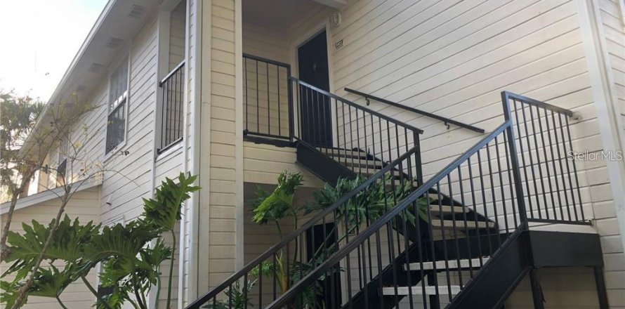 Condo in Orlando, Florida, 2 bedrooms  № 2197574