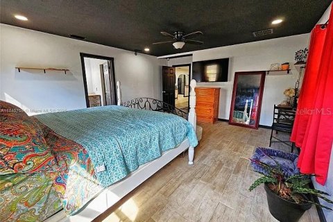 Casa en venta en Ocala, Florida, 3 dormitorios, 206.24 m2 № 1918669 - foto 15