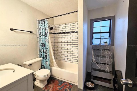 Casa en venta en Ocala, Florida, 3 dormitorios, 206.24 m2 № 1918669 - foto 24