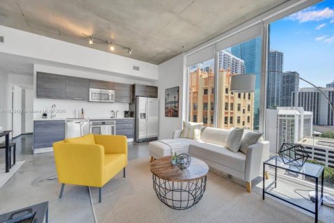 Condominio en alquiler en Miami, Florida, 2 dormitorios, 73.49 m2 № 1898090 - foto 9