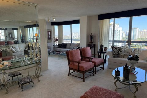 Condo in Aventura, Florida, 2 bedrooms № 2080601