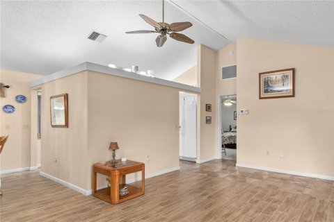 Casa en venta en Eustis, Florida, 3 dormitorios, 125.98 m2 № 1911305 - foto 6