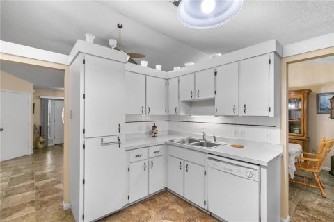 Casa en venta en Eustis, Florida, 3 dormitorios, 125.98 m2 № 1911305 - foto 8