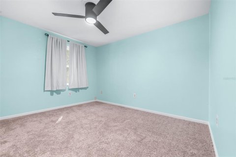 House in Avon Park, Florida 4 bedrooms, 197.32 sq.m. № 2427080 - photo 28