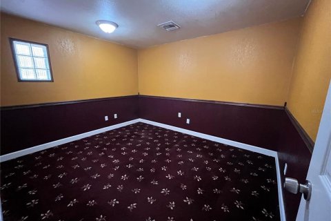Commercial property in Avon Park, Florida 139.73 sq.m. № 2214685 - photo 17