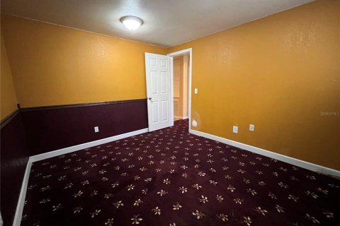 Commercial property in Avon Park, Florida 139.73 sq.m. № 2214685 - photo 18
