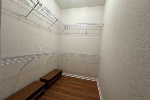 Condo in Orlando, Florida, 3 bedrooms  № 2205731 - photo 22