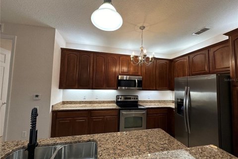 Condo in Orlando, Florida, 3 bedrooms  № 2205731 - photo 10