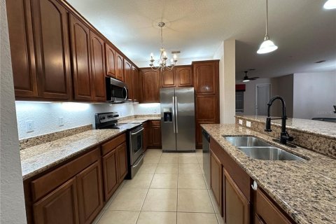 Condo in Orlando, Florida, 3 bedrooms  № 2205731 - photo 26