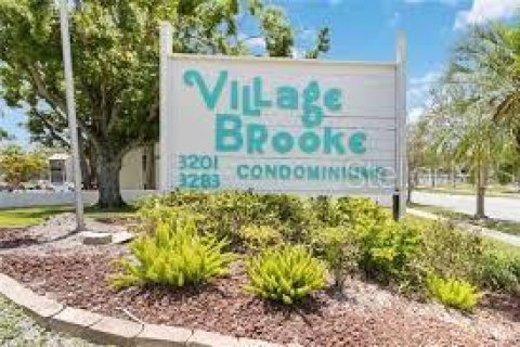Condo in Sarasota, Florida, 2 bedrooms № 2226661 - photo 4