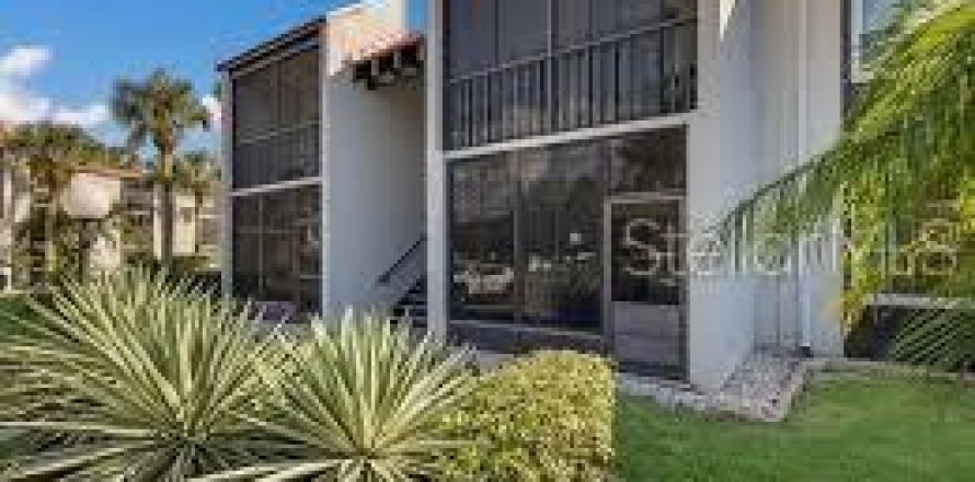 Condo in Sarasota, Florida, 2 bedrooms № 2226661