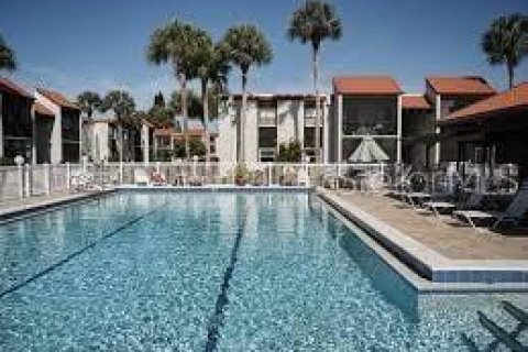 Condo in Sarasota, Florida, 2 bedrooms № 2226661 - photo 3