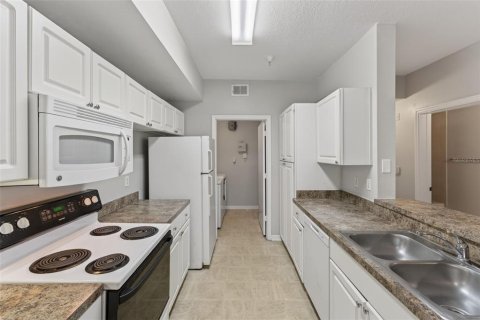 Купить кондоминиум в Орландо, Флорида 3 комнаты, 99.68м2, № 2093821 - фото 26
