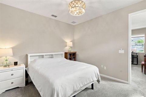 Casa en venta en Lake Alfred, Florida, 5 dormitorios, 281.49 m2 № 2220467 - foto 9