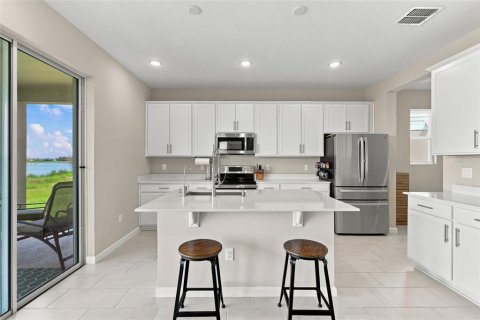Casa en venta en Lake Alfred, Florida, 5 dormitorios, 281.49 m2 № 2220467 - foto 17