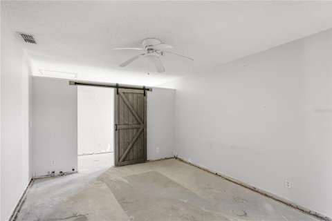 Terreno en venta en Clearwater, Florida № 1507882 - foto 16