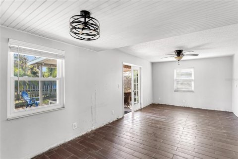 Terreno en venta en Clearwater, Florida № 1507882 - foto 13