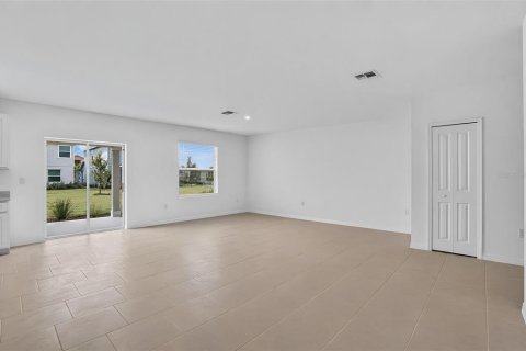 Casa en venta en Parrish, Florida, 5 dormitorios, 196.21 m2 № 2429065 - foto 5