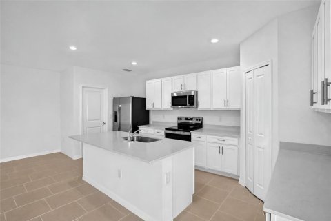 Casa en venta en Parrish, Florida, 5 dormitorios, 196.21 m2 № 2429065 - foto 7