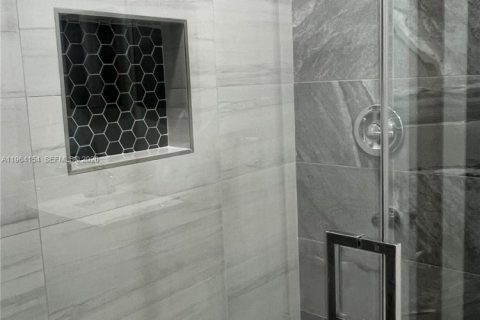 Condo in Homestead, Florida, 2 bedrooms  № 2026575 - photo 19