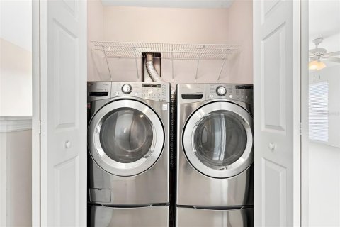 Купить таунхаус в Санфорд, Флорида 12 комнат, 130.9м2, № 2259090 - фото 25