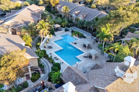 Condo in Miami, Florida, 1 bedroom  № 2066099 - photo 19