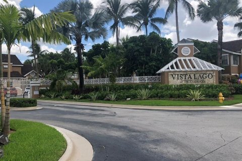 Condo in Miami, Florida, 1 bedroom № 1986275 - photo 13