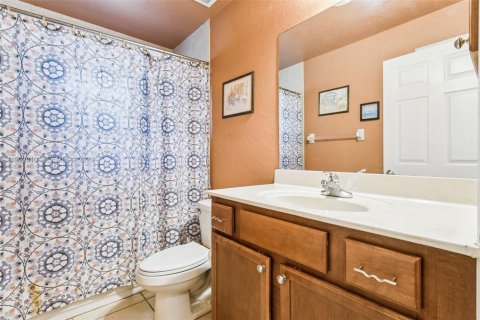 Casa en venta en Williston, Florida, 4 dormitorios, 228.08 m2 № 2056302 - foto 29