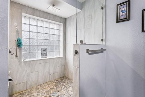 Casa en venta en Williston, Florida, 4 dormitorios, 228.08 m2 № 2056302 - foto 28